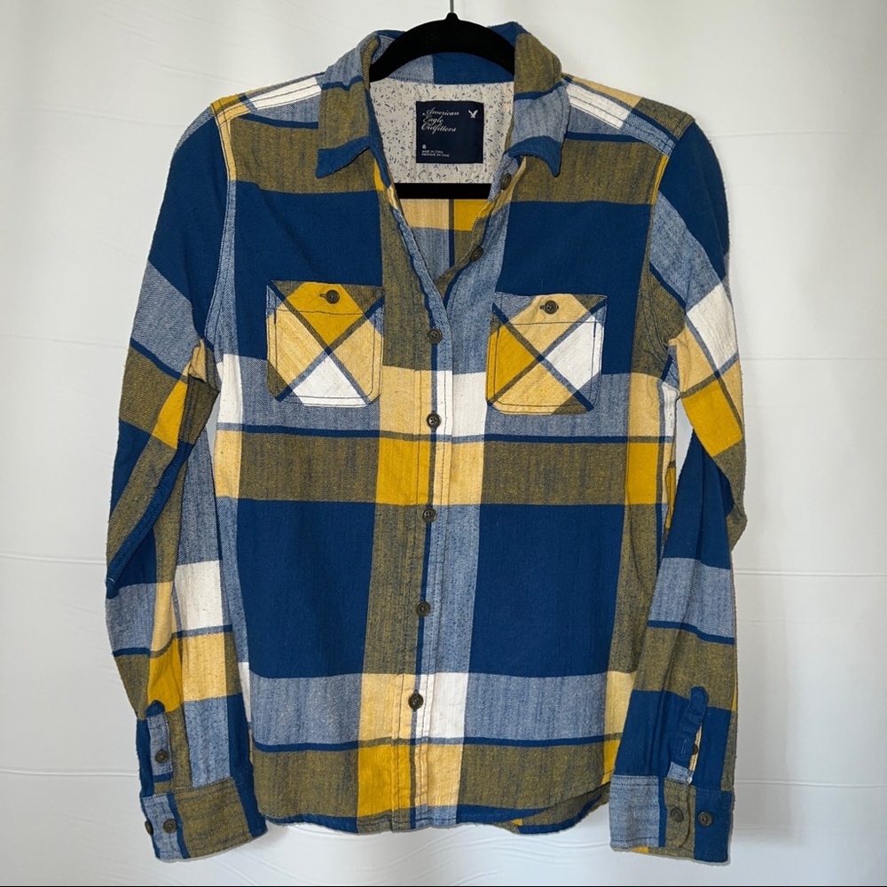 American Eagle Blue/Yellow Plaid Button Down Shirt